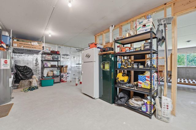642 Alaska Place S, Cambridge, MN 55008