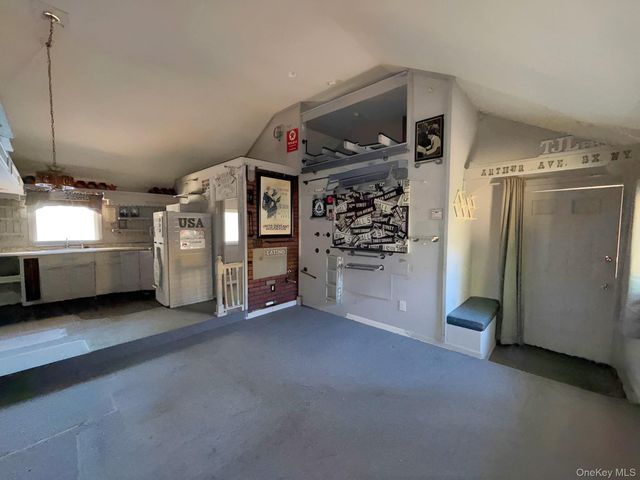 6 N Shenorock Drive, Yorktown Heights, NY 10598