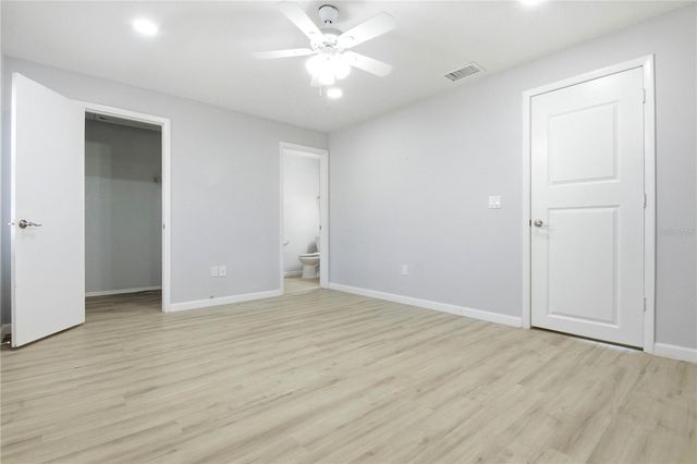 14113 VILLAGE TERRACE DRIVE, Tampa, FL 33624