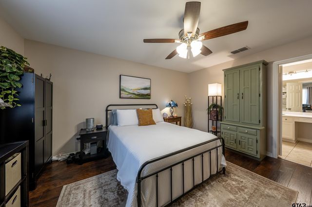 6962 La Hacienda, Flint, TX 75762