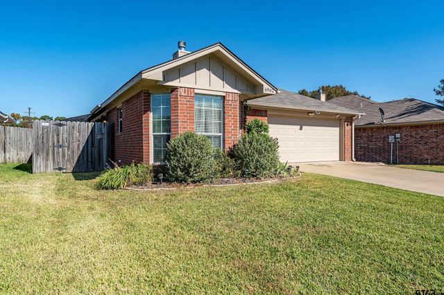 6962 La Hacienda, Flint, TX 75762