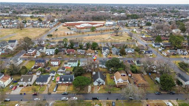 2727 Beachmont AVE, Norfolk, VA 23504