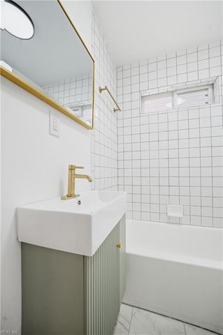 2727 Beachmont AVE, Norfolk, VA 23504