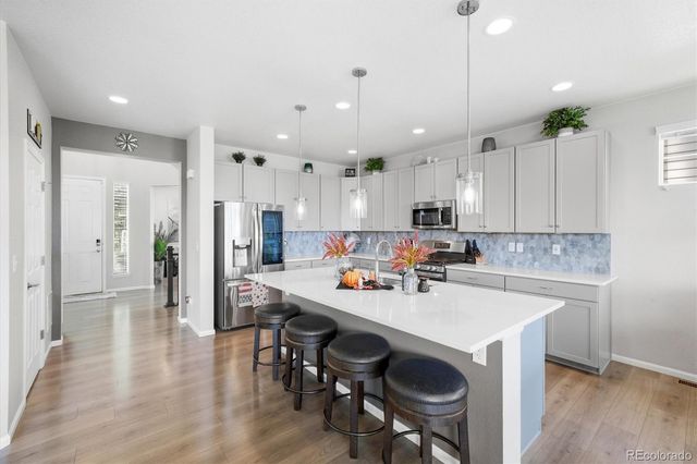 6962 S Undergrove Way, Aurora, CO 80016