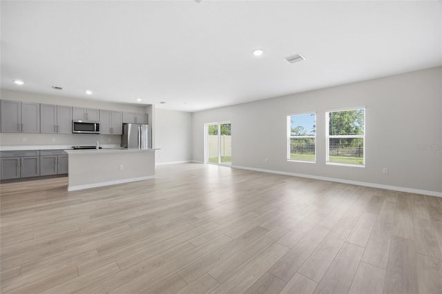37114 SAGEMOOR DRIVE, Zephyrhills, FL 33541