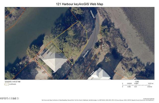 121 Harbour Key Drive, St. Helena Island, SC 29920