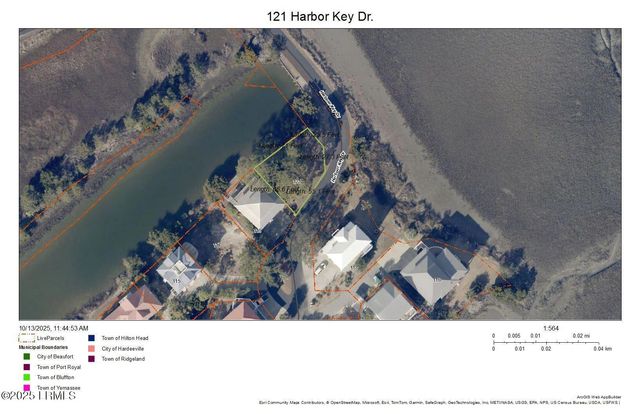 121 Harbour Key Drive, St. Helena Island, SC 29920
