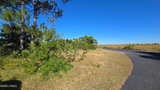 121 Harbour Key Drive, St. Helena Island, SC 29920