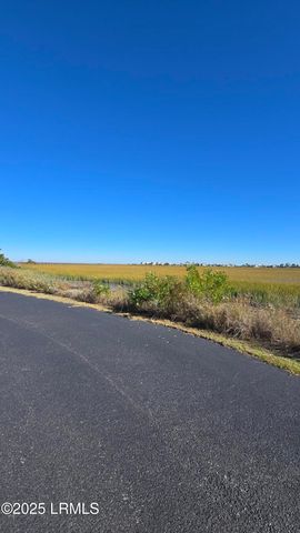 121 Harbour Key Drive, St. Helena Island, SC 29920