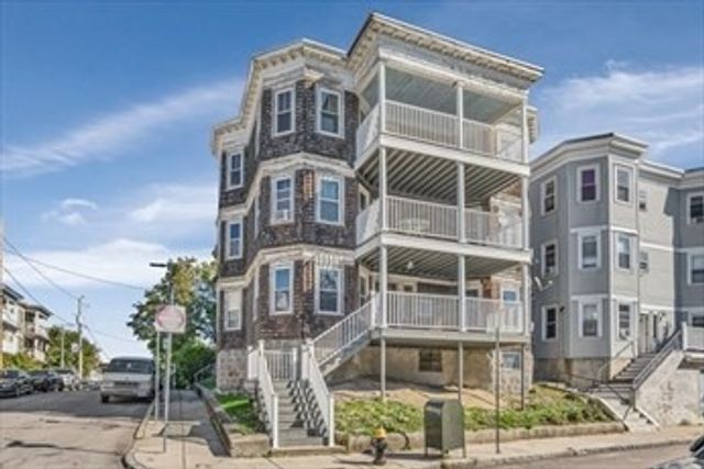 36 Mount Ida Rd 3, Boston, MA 02121
