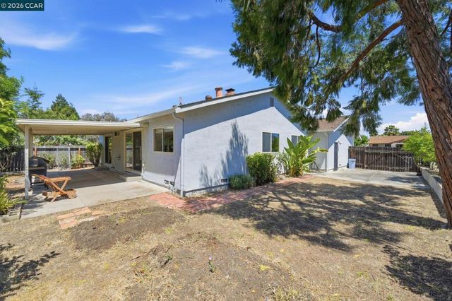 1100 Shaddick Dr, Antioch, CA 94509