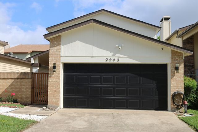 2943 Antares Circle, Garland, TX 75044