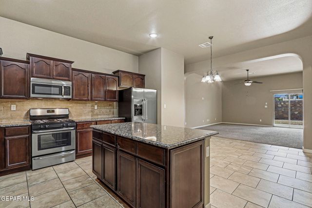 3133 CLEARBROOK, El Paso, TX 79938