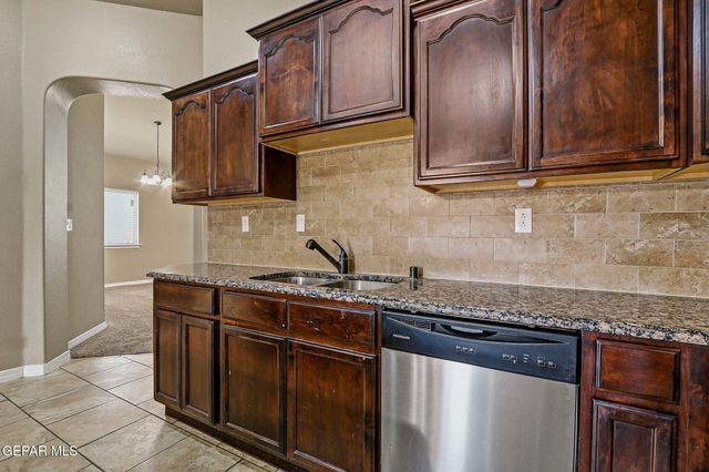 3133 CLEARBROOK, El Paso, TX 79938