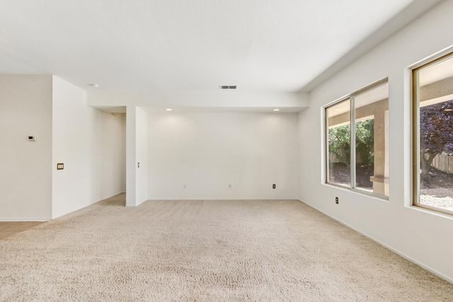 1225 Silver Fork Ct, Lincoln, CA 95648