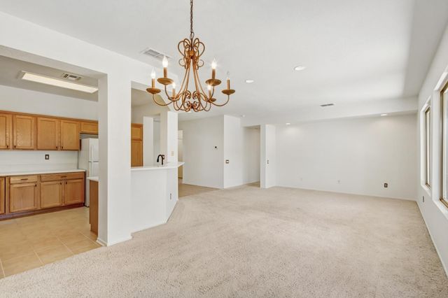 1225 Silver Fork Ct, Lincoln, CA 95648