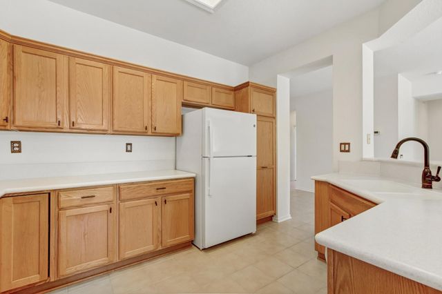 1225 Silver Fork Ct, Lincoln, CA 95648