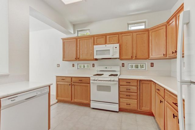 1225 Silver Fork Ct, Lincoln, CA 95648