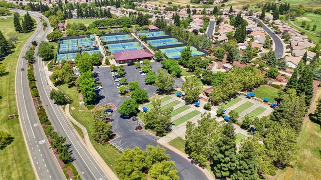 1225 Silver Fork Ct, Lincoln, CA 95648