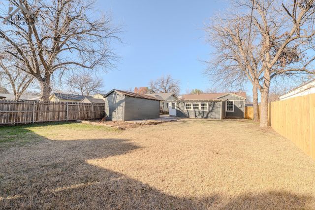 3207 HOLLYWOOD AVENUE, Wichita Falls, TX 76309