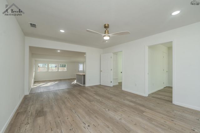 3207 HOLLYWOOD AVENUE, Wichita Falls, TX 76309