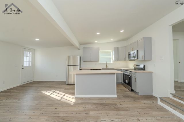 3207 HOLLYWOOD AVENUE, Wichita Falls, TX 76309