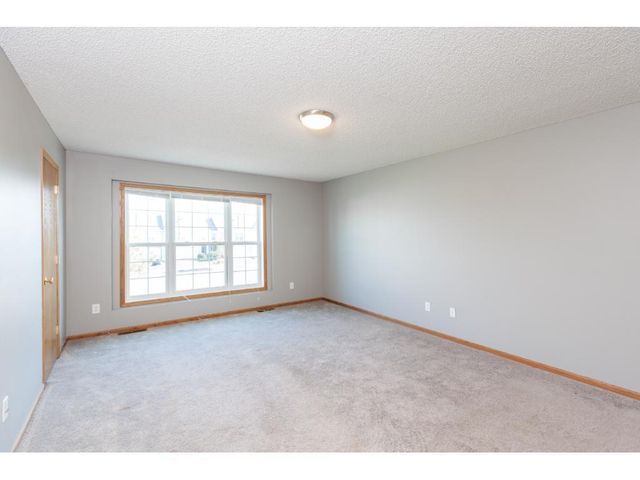 7134 Merrimac Lane N, Osseo, MN 55311