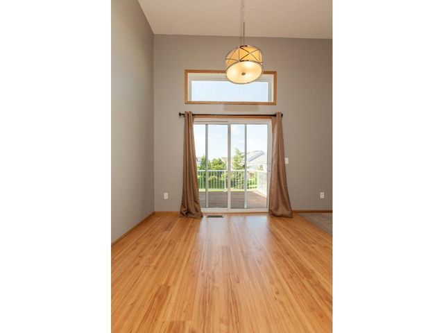 7134 Merrimac Lane N, Osseo, MN 55311