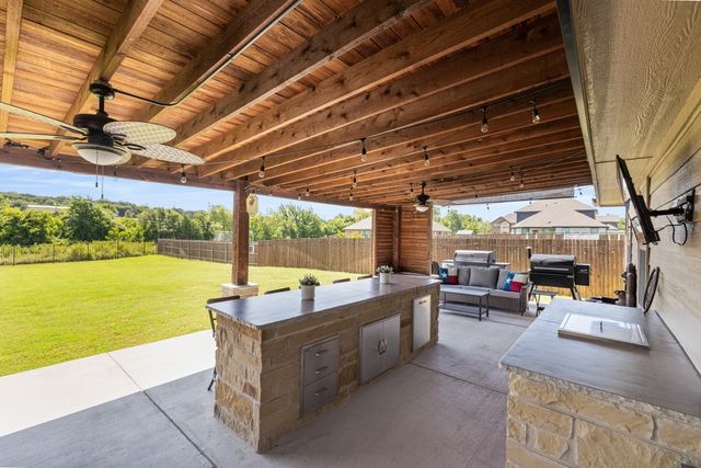 1237 Rushmore Drive, Burleson, TX 76028