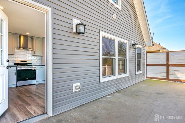 4 Wilcox Avenue B, South River, NJ 08882
