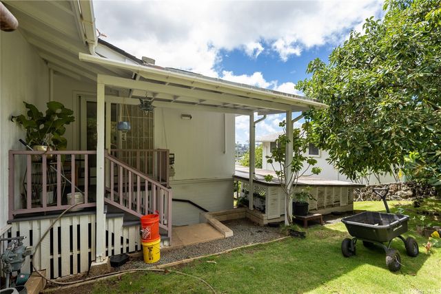 654 D Walea Place D, Honolulu, HI 96817