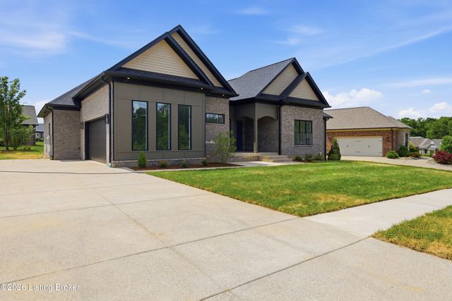 3212 Grand Lakes Dr, Louisville, KY 40299
