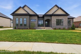 3212 Grand Lakes Dr, Louisville, KY 40299