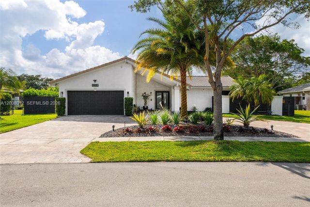 9171 NW 13th St, Plantation, FL 33322