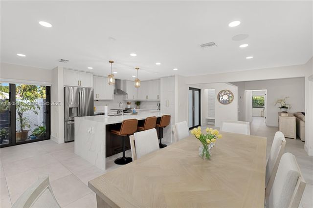 9171 NW 13th St, Plantation, FL 33322