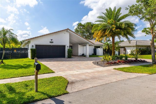 9171 NW 13th St, Plantation, FL 33322