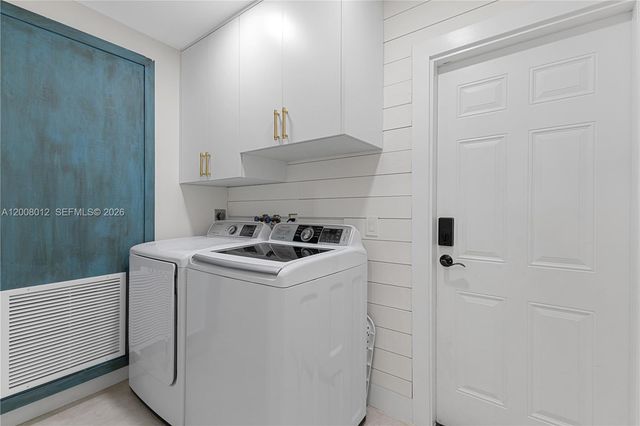 9171 NW 13th St, Plantation, FL 33322