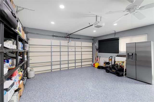 9171 NW 13th St, Plantation, FL 33322