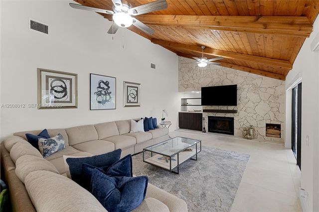 9171 NW 13th St, Plantation, FL 33322