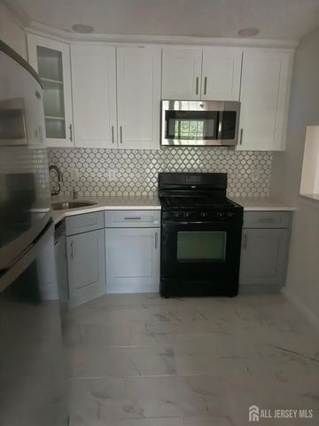 73 Rachel Court, Franklin, NJ 08823