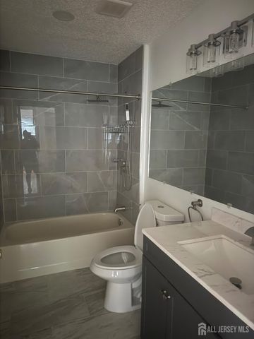 73 Rachel Court, Franklin, NJ 08823