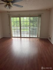 73 Rachel Court, Franklin, NJ 08823
