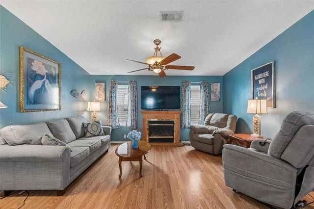 37644 PINATA AVENUE, Zephyrhills, FL 33541