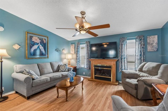 37644 PINATA AVENUE, Zephyrhills, FL 33541