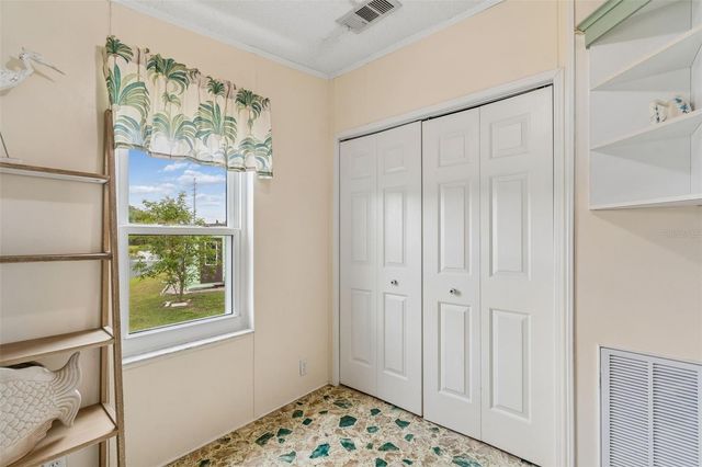 37644 PINATA AVENUE, Zephyrhills, FL 33541