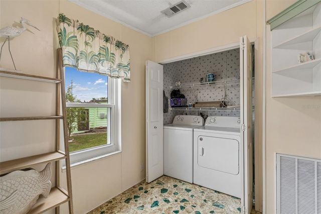 37644 PINATA AVENUE, Zephyrhills, FL 33541