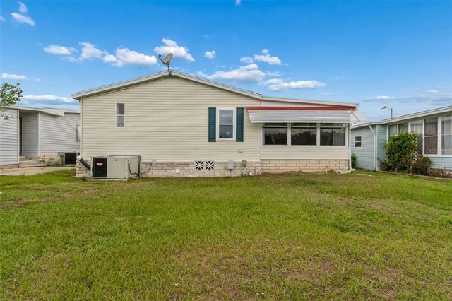 37644 PINATA AVENUE, Zephyrhills, FL 33541