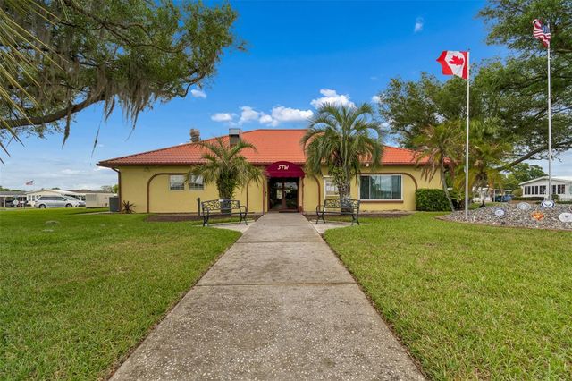 37644 PINATA AVENUE, Zephyrhills, FL 33541