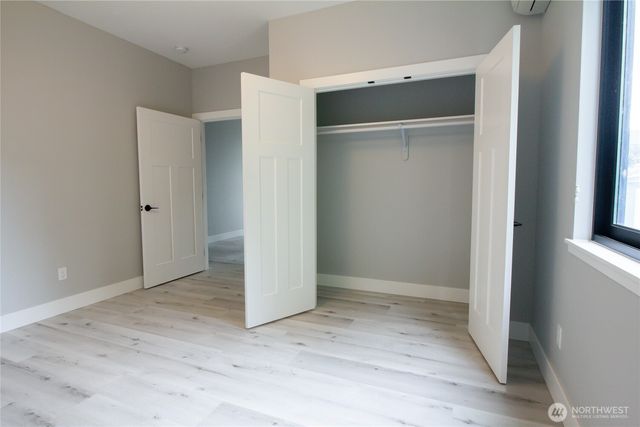 1037 Date Avenue, College Place, WA 99324