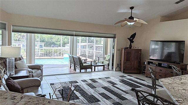 5471 Harborage DR, Fort Myers, FL 33908